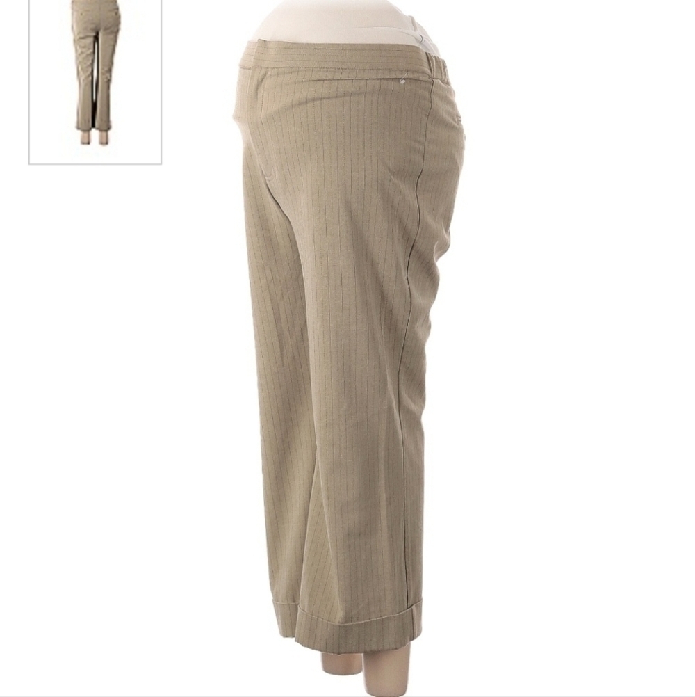 Duo Maternity Stretch PinStripe Tan Cropped Dress Pants Women's Medium M EUC